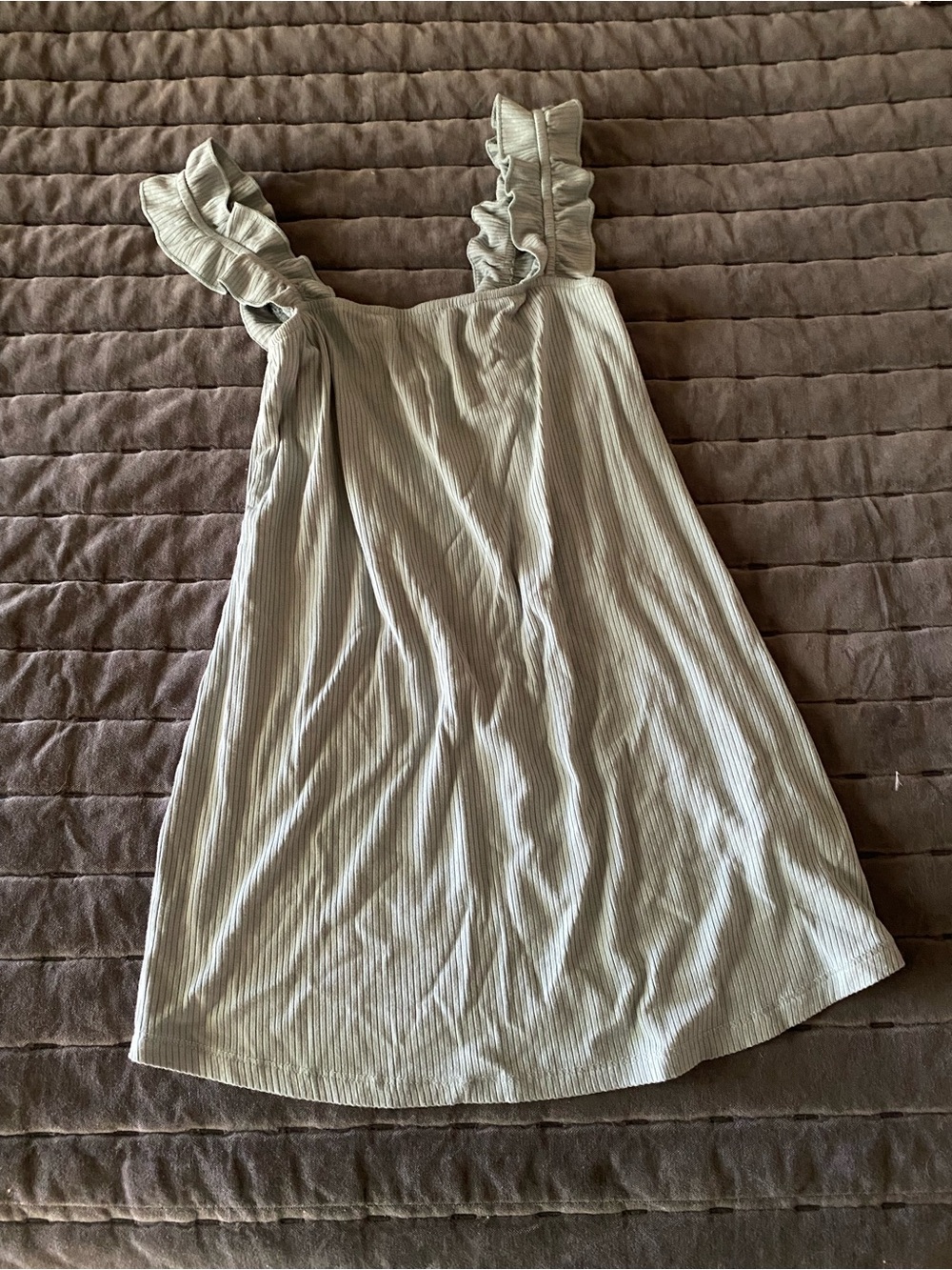 Ribbed Ruffle Strap Maternity Tank - Picture 4 of 6